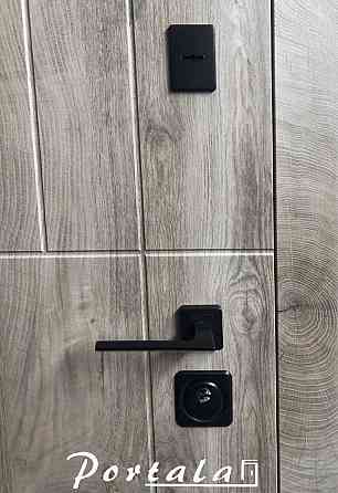 Двери квартирные, серия ТРИО, модель Неаполь 2, коробка 130 мм, полотно 100мм,3 контура уплотнения, SECUREMME. Киев