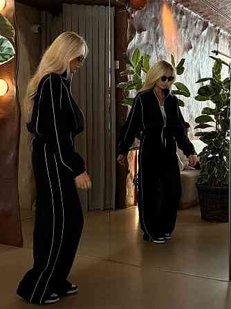 Женский стильный костюм двойка: кофта и штаны в спортивном стиле купра с бархатным напылением Черный, 42/44 Одесса