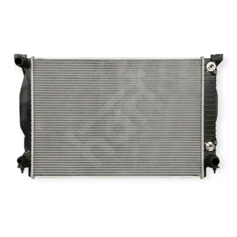 Радіатор охолодження двигуна автомобіль Ауді A4, A6 3.0, 3.2 (00-09) Мукачево - фото 1