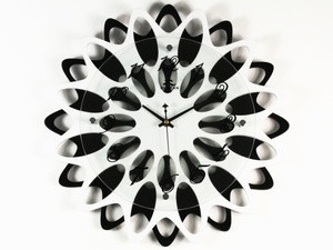 Часы настенные деревянные Мир палалеллей Киев - изображение 1