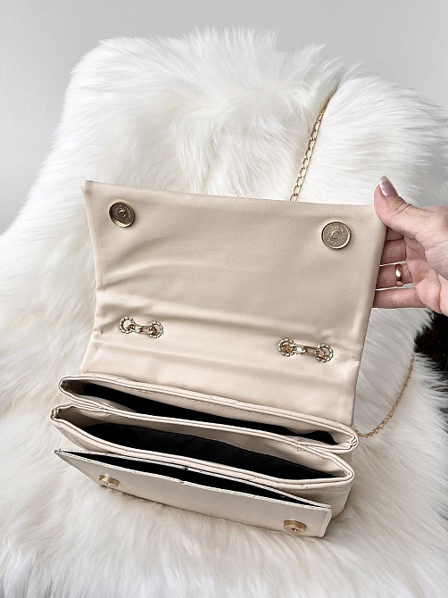 Сумка жіноча вечірня ошатна біла сумочка на ланцюжку сумки жіночі Київ - фото 2