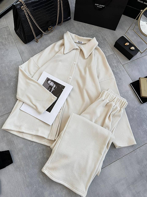 Женский базовый теплый оверсайз костюм двойка: рубашка и штаны турецкая двухсторонняя ангора рубчик Одесса - изображение 3