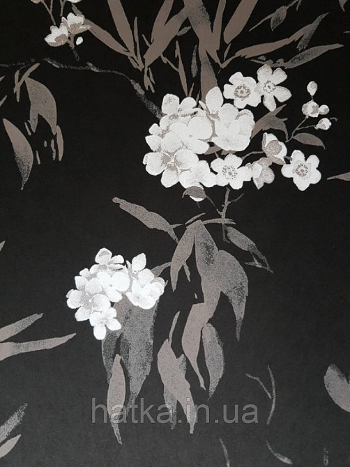 Шпалери флізелінові Khroma LAV401 LA VIE EN ROSE чорні гілки сірі квіти білі Київ - фото 3