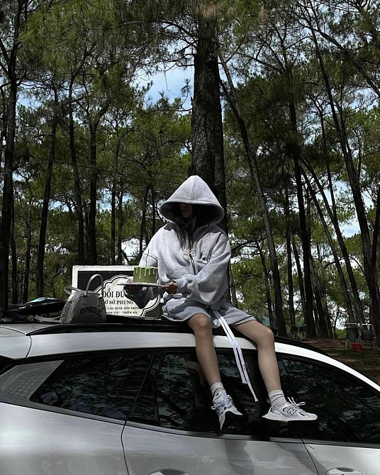 Жіноче топове оверсайз худі з яскравим принтом двонитка Одеса - фото 7