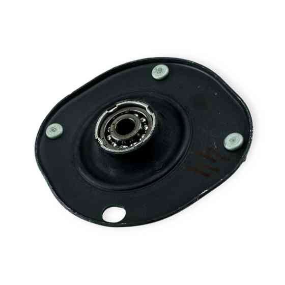 Опора стойки Ланос верхняя с болтами и подшипником правая (люстра) GMB передней Мукачево