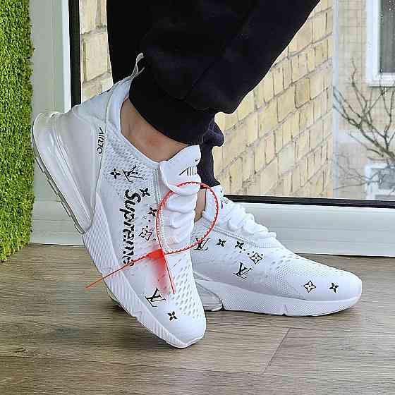 Кроссовки Nike 270 Женские Белые Найк с Амортизацией Тканевые Летние Сеточка (размеры: 37,38,39,40,41,42,43) Днепр