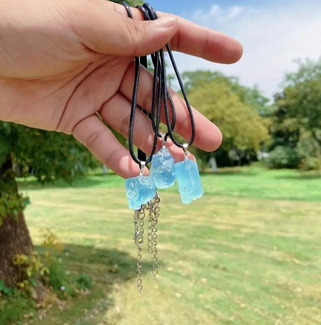 Кулон из натурального голубого аквамарина 20 мм на шнурке |Подвеска из натурального камня, украшение Киев - изображение 2