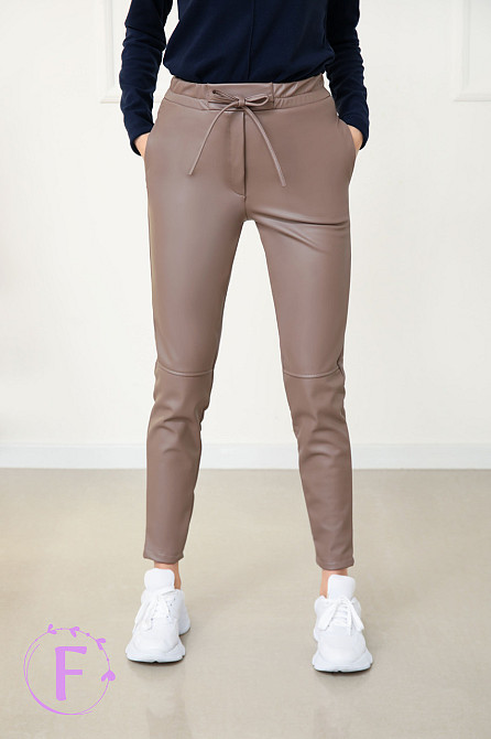 Теплі штани з екошкіри на хутрі "Richy" оптом | Норма Мокко, 42 Київ - фото 1