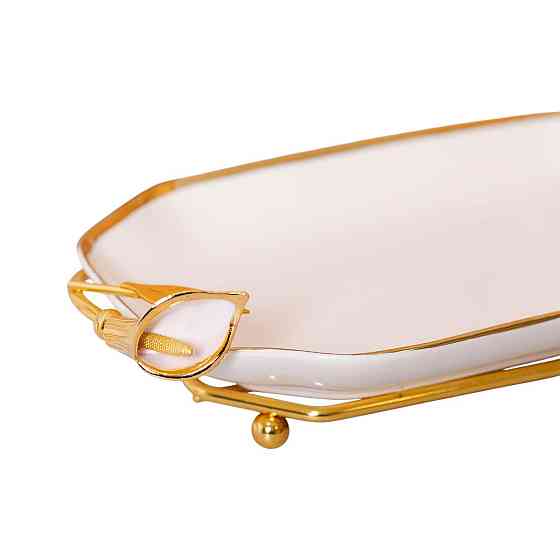 Фруктовница фарфоровая на подставке белая с золотом Киев