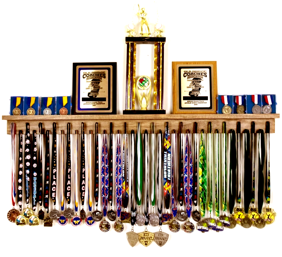 Полка для медалей 