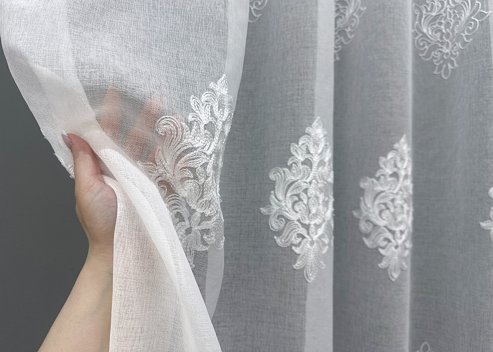 Тюль VR-Textil 1677т Батист с вышивкой Белый 300х270 см (42-0676) Киев - изображение 4