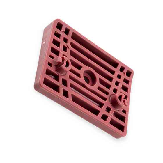 Кронштейн пров. ресори Мерседес Бенз Спрінтер 00-06 (червоний, правий) подушки Мукачево