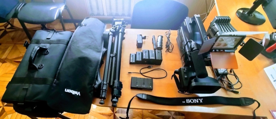 Професійна відеокамера: SONY HXR-MC1500P Харків - фото 3