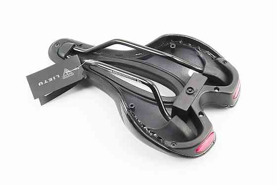 Сидіння MTB 255x155мм з ліхтарем, зарядка від USB, чорне LT-911 Киев