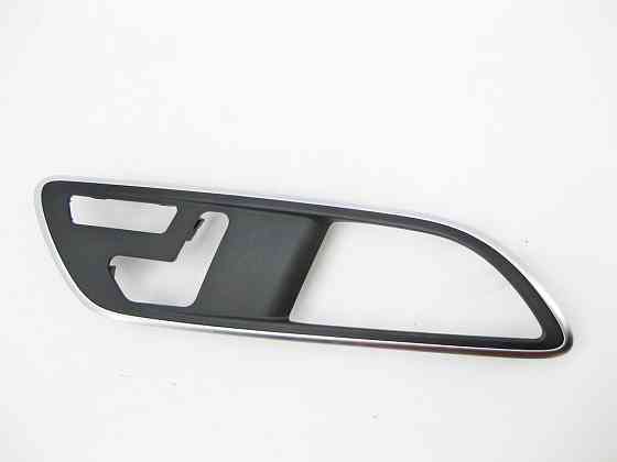 Mercedes-Benz  A2467200648 Декоративна накладка внутрішньої ручки відкриття передньої правої двері CLA Shooting Brake X117 CLA C117 GLA X156 A-class W Одеса