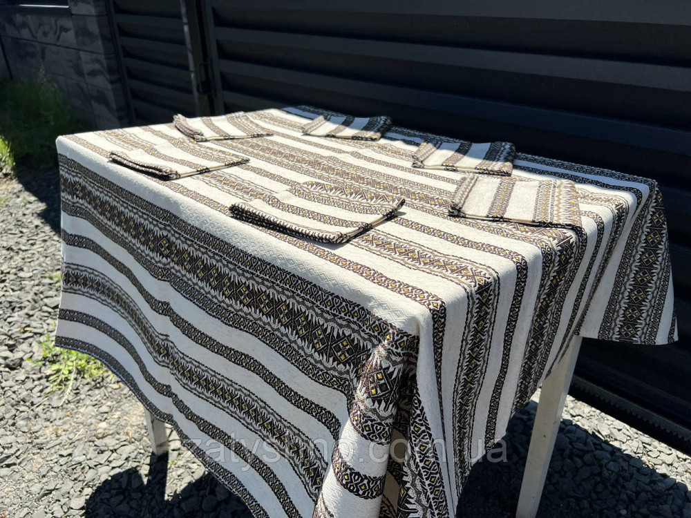 Вишита кавова скатертина на льону Київ - фото 10