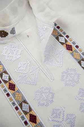 Вишиванка для хлопчиків із довгим рукавом лляна, молочна, топ Київ