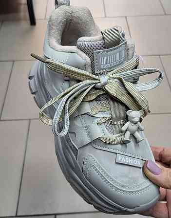 Кроссовки  для девочки подростка бежевые на флисе 33,34,35,36,37,38 Николаев