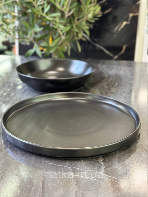 Тарілка чорна кераміка 26 см "Саіда" 102-1574 для дому та ресторанів Київ - фото 1