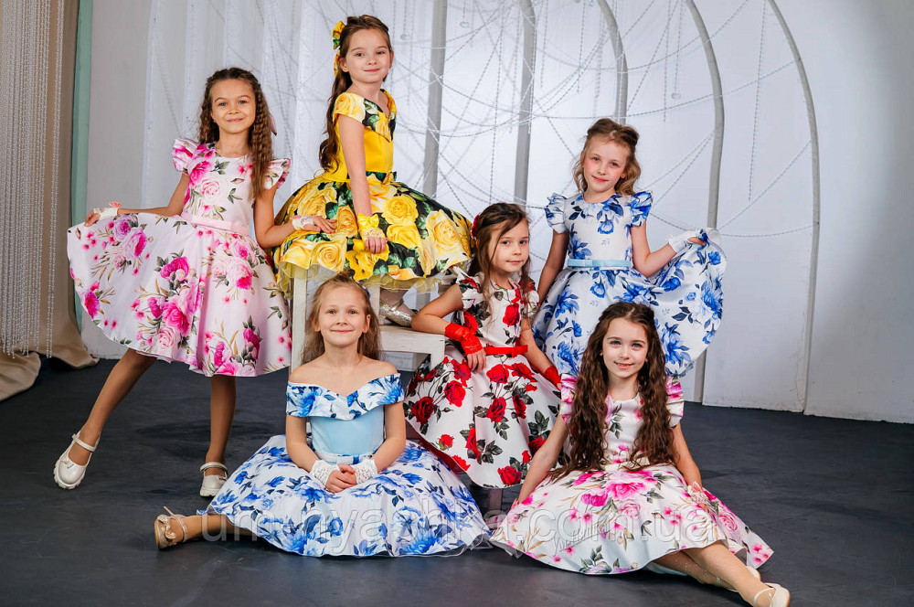 Пишне ошатне плаття з квітковим принтом Кривий Ріг - фото 10