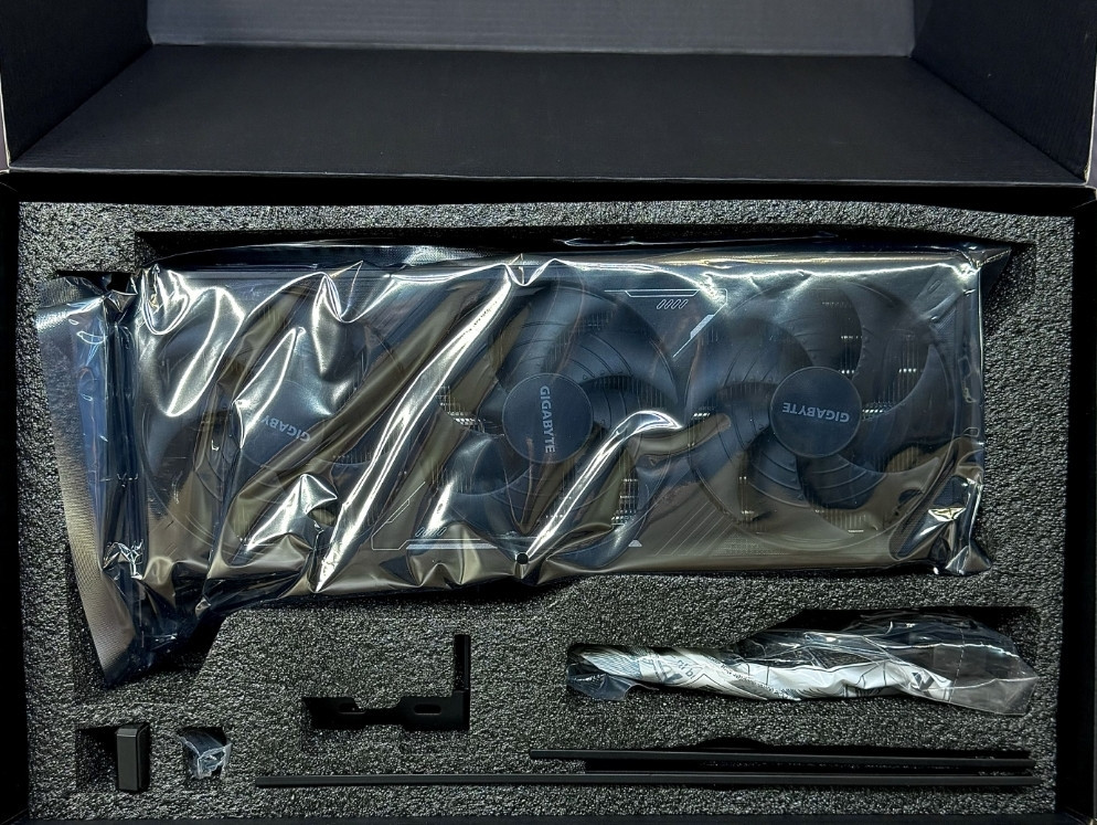 Відеокарта GIGABYTE GeForce RTX 5080 WINDFORCE OC SFF 16G 1 шт. NEW! Харків - фото 4