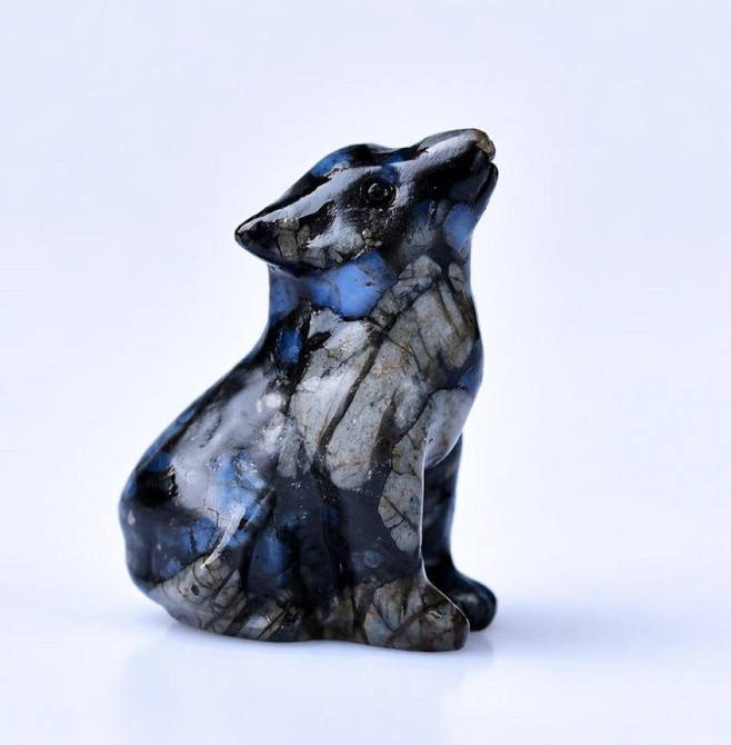 Фигурка волк из камня глаукофан 3.5 см, декоративная статуэтка волка Киев - изображение 1