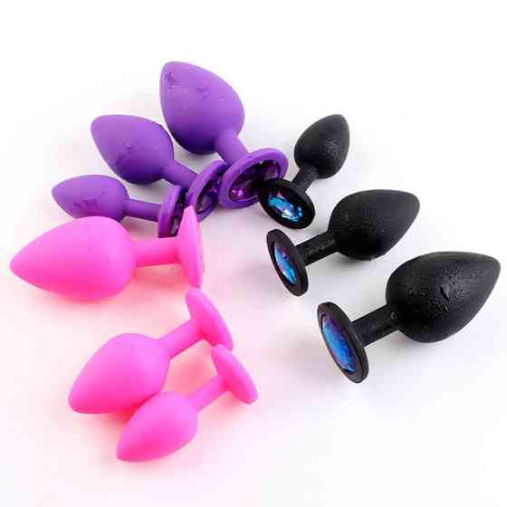 Набор силиконовых анальных пробок с кристаллом - Красный - 3 шт (S/M/L) – Анальные игрушки Винница