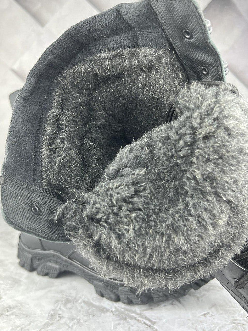 Чоловічі військові берці чорного кольору водонепронекні на хутрі прошиті та проклеєні тактичні високі берці WAR Львів - фото 7