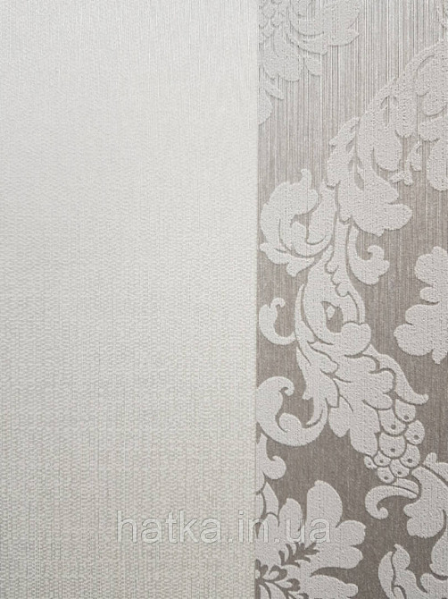 Текстильні шпалери на флізелін Da capo RaschTextil 085562 однотонні смужка молочна з білим сріблом Київ - фото 1