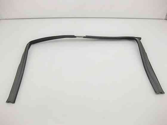 Mercedes-Benz  A2217356525 Ущільнювач опускного скла задніх лівих дверей S-Class W221 Одеса