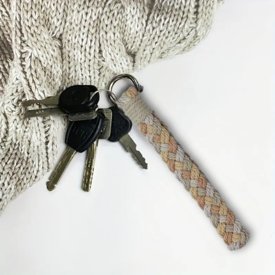 Набор макраме для вязания и плетения брелока 