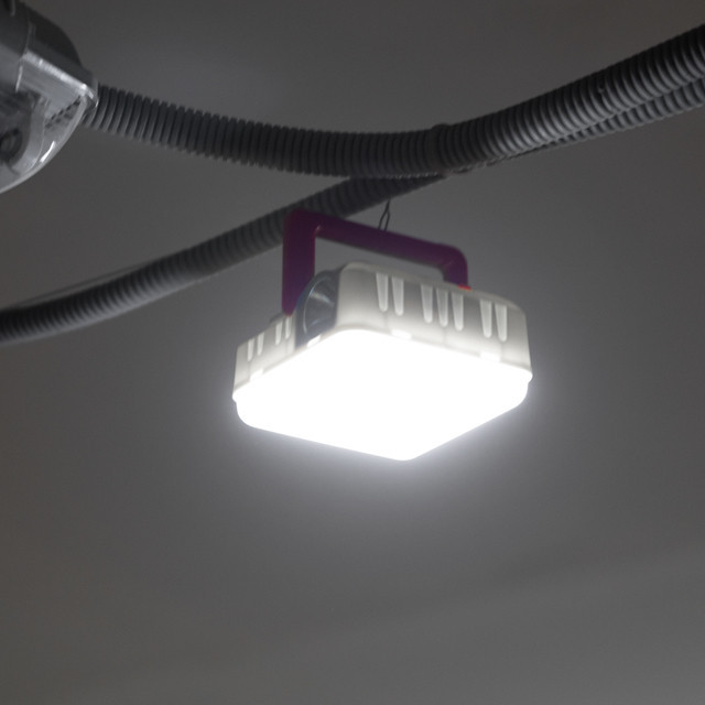 Фонарь кемпинговый, 1 LED + 28 SMD, 300 лм, солнечная панель, PowerBank INTERTOOL LB-0216 Киев - изображение 7