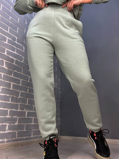 Штаны женские Pepper&mint 24-13 спортивные джоггеры резинка на талии утепленные оливковые, оливковый, L Киев - изображение 1