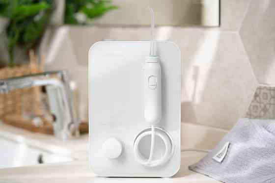 Іригатор ARDESTO стаціонарний, чаша 600 мл, від мережі , 7 насадок, білий Київ