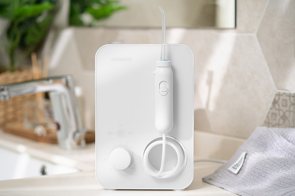 Іригатор ARDESTO стаціонарний, чаша 600 мл, від мережі , 7 насадок, білий Київ - фото 3