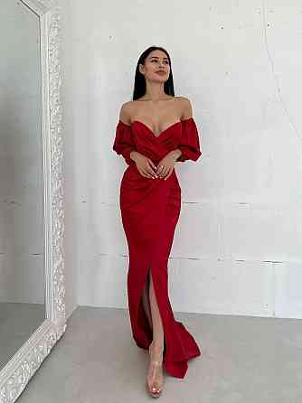 Женское роскошное вечернее платье со шлейфом и съемными рукавами из королевского атласа Красный, S Одесса