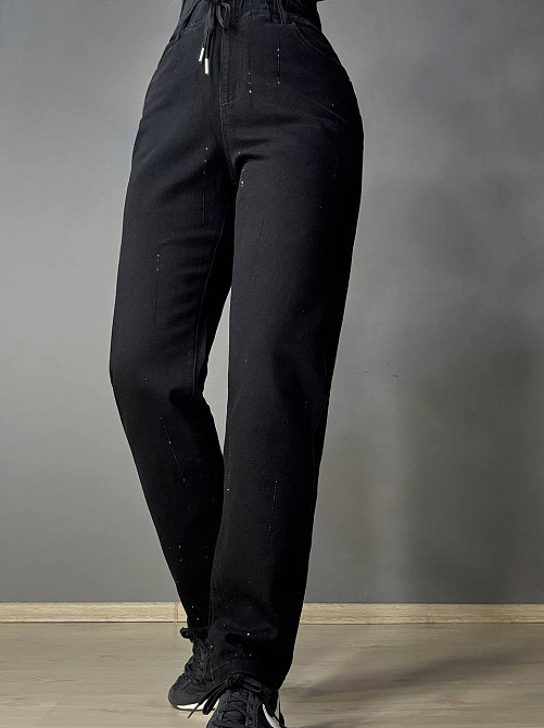 Джинси жіночі Ladyn 836 MOM на резинці розсип камінців великі розміри чорні, чорний, 4О, 40, 115 см, 135 см Київ - фото 15