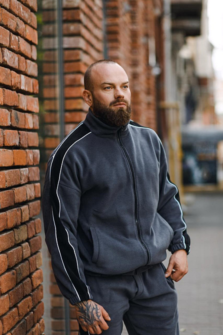 Зимовий чоловічий спортивний костюм на флісі плюшевий з лампасами графіт Одеса - фото 4