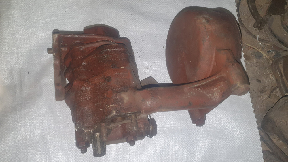 Насос оливний у зборі Д-108 (Т-100). СССР. Харків - фото 2