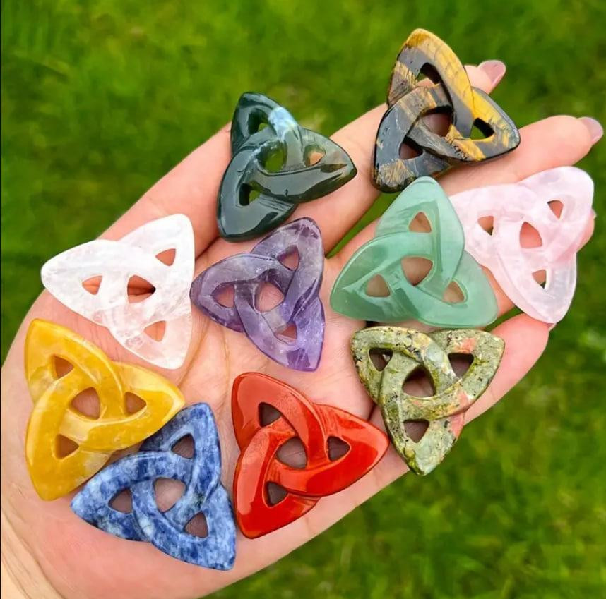 Натуральный Кристалл Кельтский Узел – розовый кварц, размер 3.5-4 см. Кристалл розового кварца Киев - изображение 2