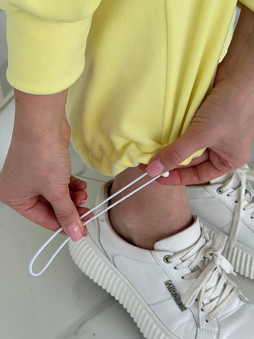 Жіночий сильний повсякденний велюровий костюм-двійка Лимонний, 46/48 Одеса - фото 4