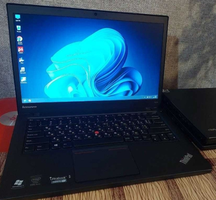 Ноутбук Lenovo Think Pad T440S/ HD+/ CORE 15-4300u / 8Gb./ SSD256Gb. Київ - фото 5