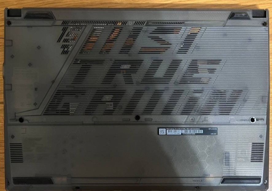 Ноутбук MSI Cyborg 15 RTX 4050 / i5- 12400H / 16Gb.DDR5/ SSD512Gb. Киев - изображение 4