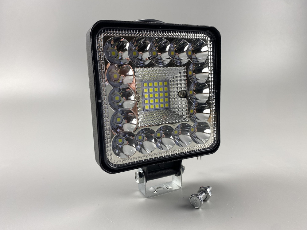 Квадратна автомобільна фара LED світлодіодна 41 led діод 6500K 9-80В додаткове освітлення авто Мукачево - фото 6