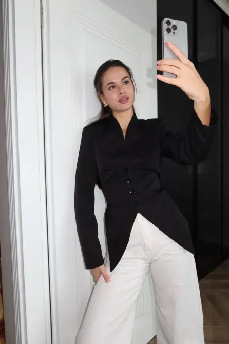 Жіночий піджак з акцентними плечима та зав’язкою Одеса - фото 1