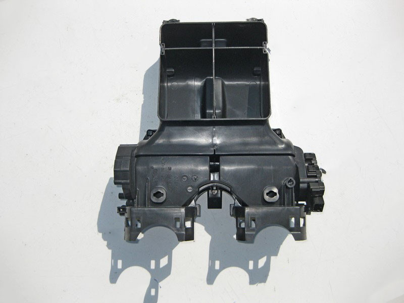 Mercedes-Benz  A1648300844 Повітряний канал центрального дефлектора обдування з приводом ML W164 GL X164 Одесса - изображение 2