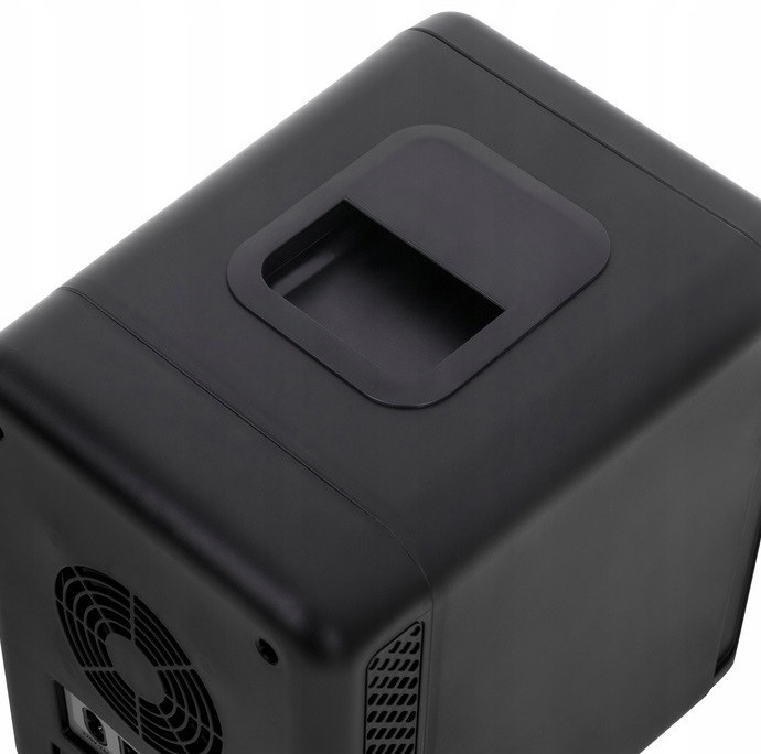 Автомобильный мини холодильник 4 литра для напитков и продуктов Adler AD (8084) Black Нововолынск - изображение 7