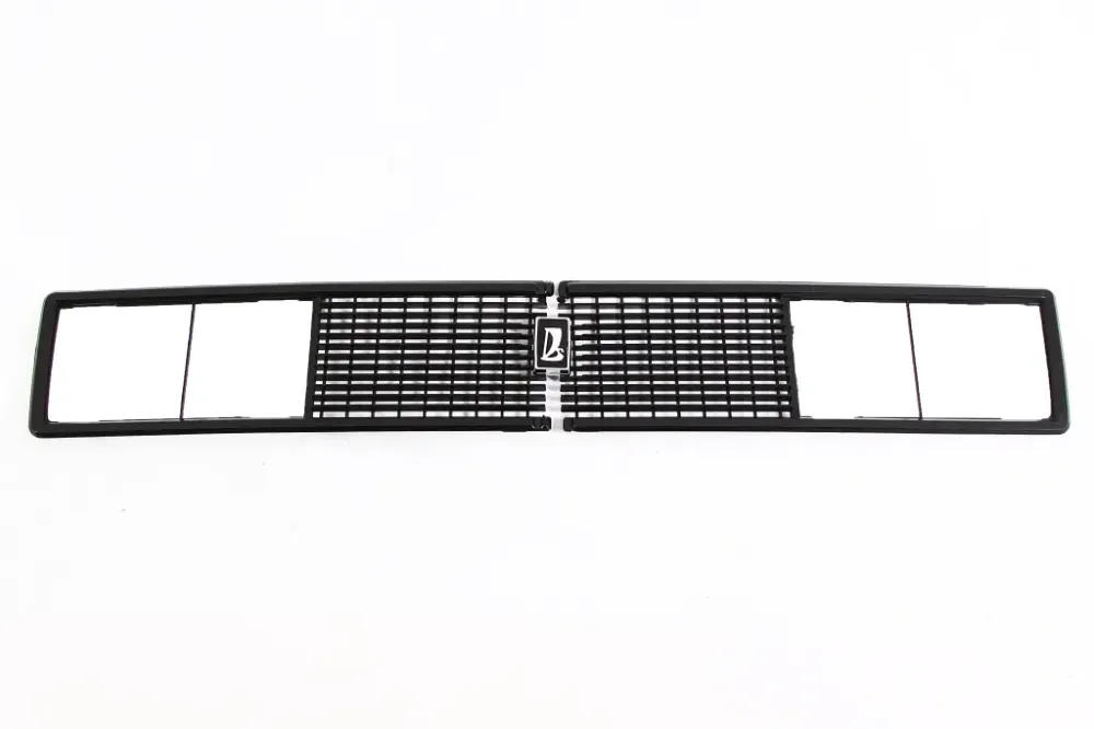 Решетка радиатора 2106 Pegas с эмблемой Винница - изображение 1