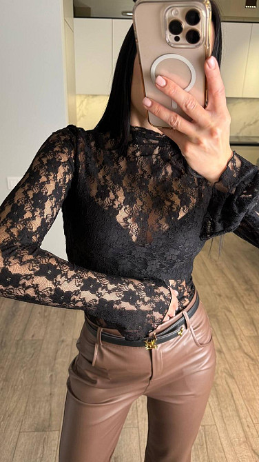 Жіночий стильний привабливий мереживний лонгслів стрейч гіпюр Одеса - фото 7