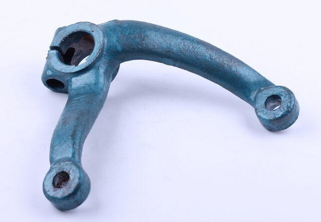 Сошка поворотного механізму права (цапфи) Мукачево - фото 2